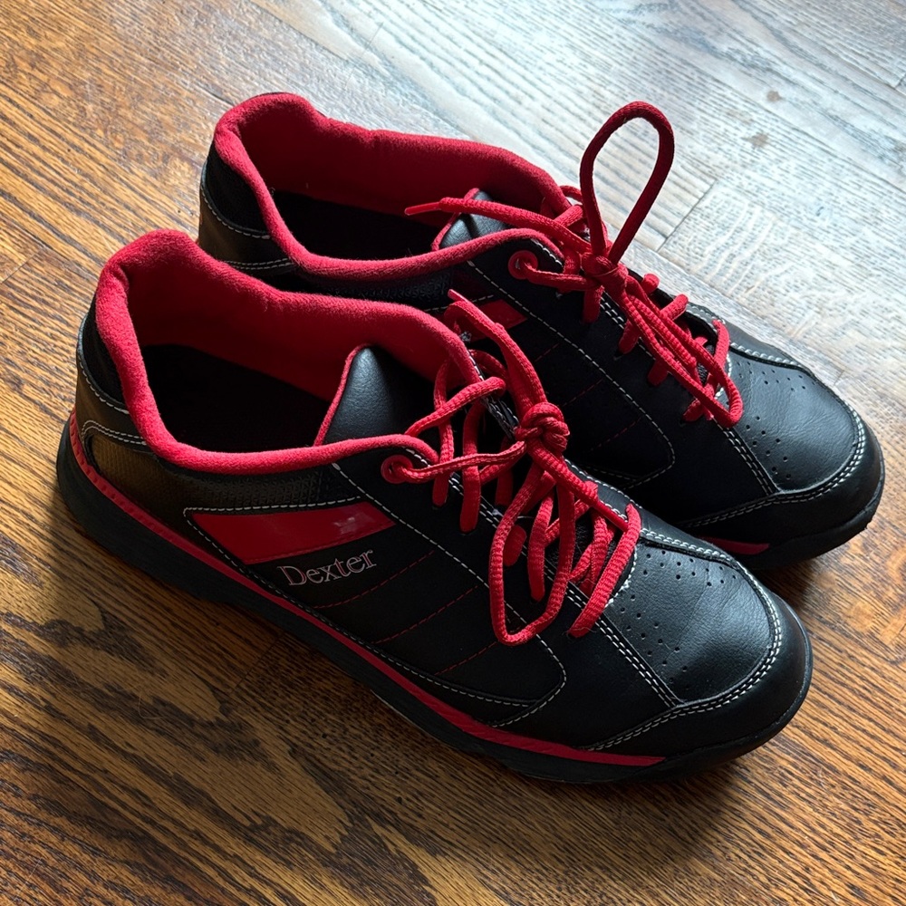 Dexter Black and Red Bowling Sneakers Mens 9.5